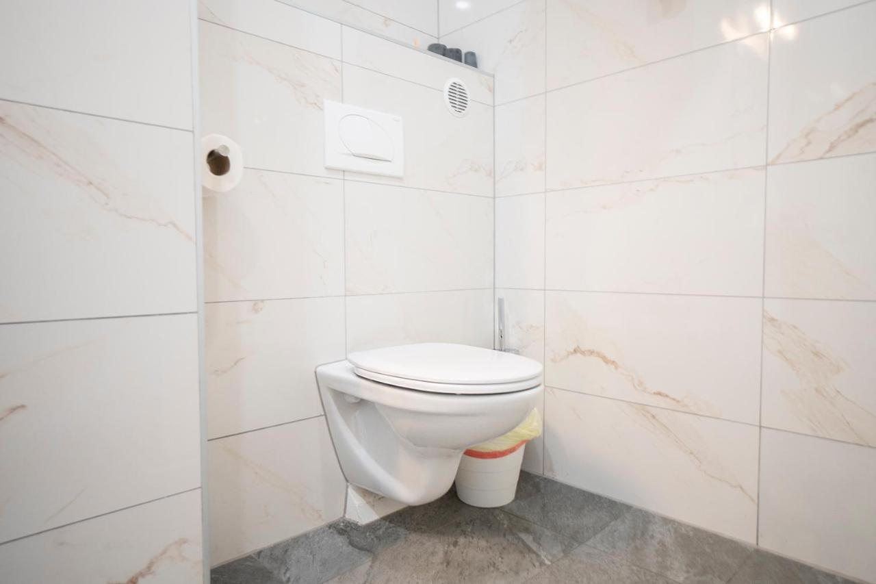 Brand New Charming Appartmet Near Augarten & City Vienna Exterior photo